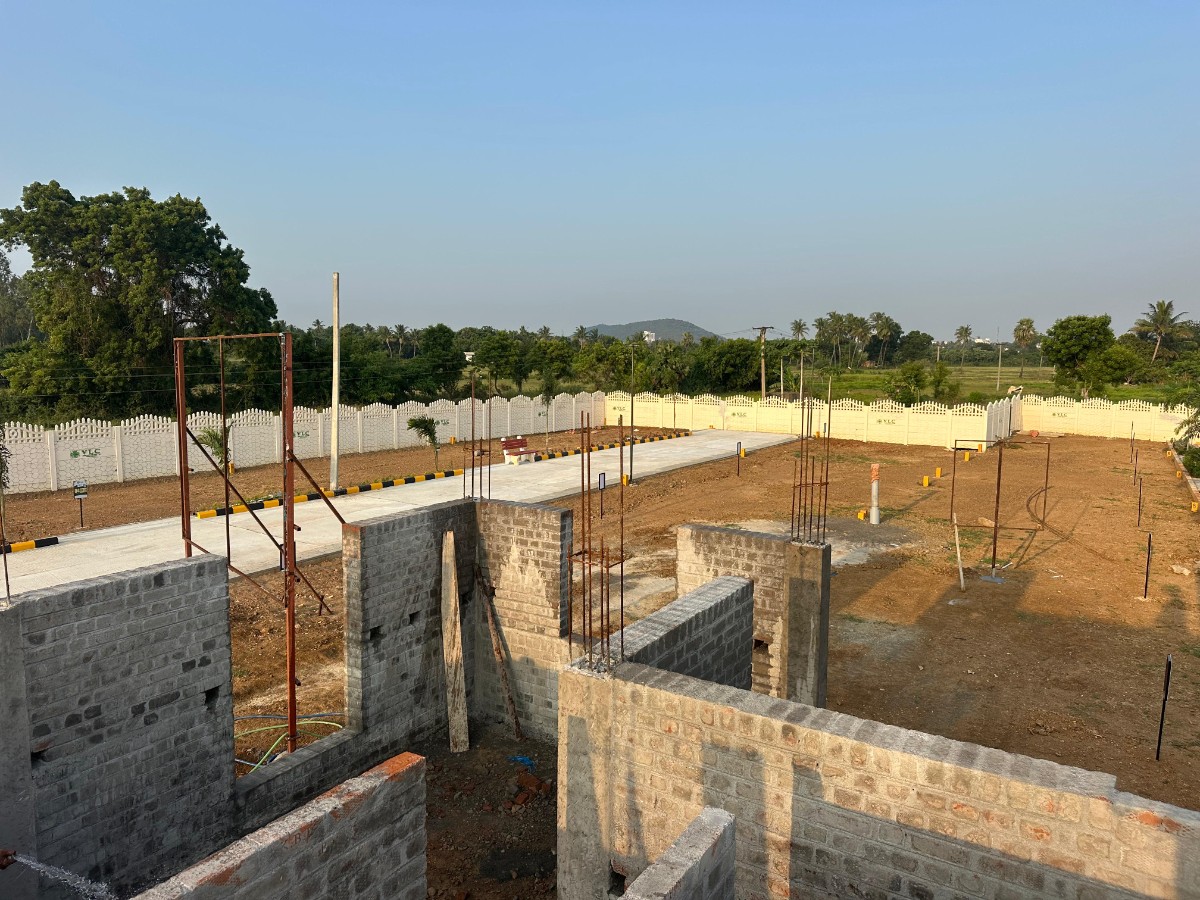 VLC Gateway City Phase 1 & Extension - Site View