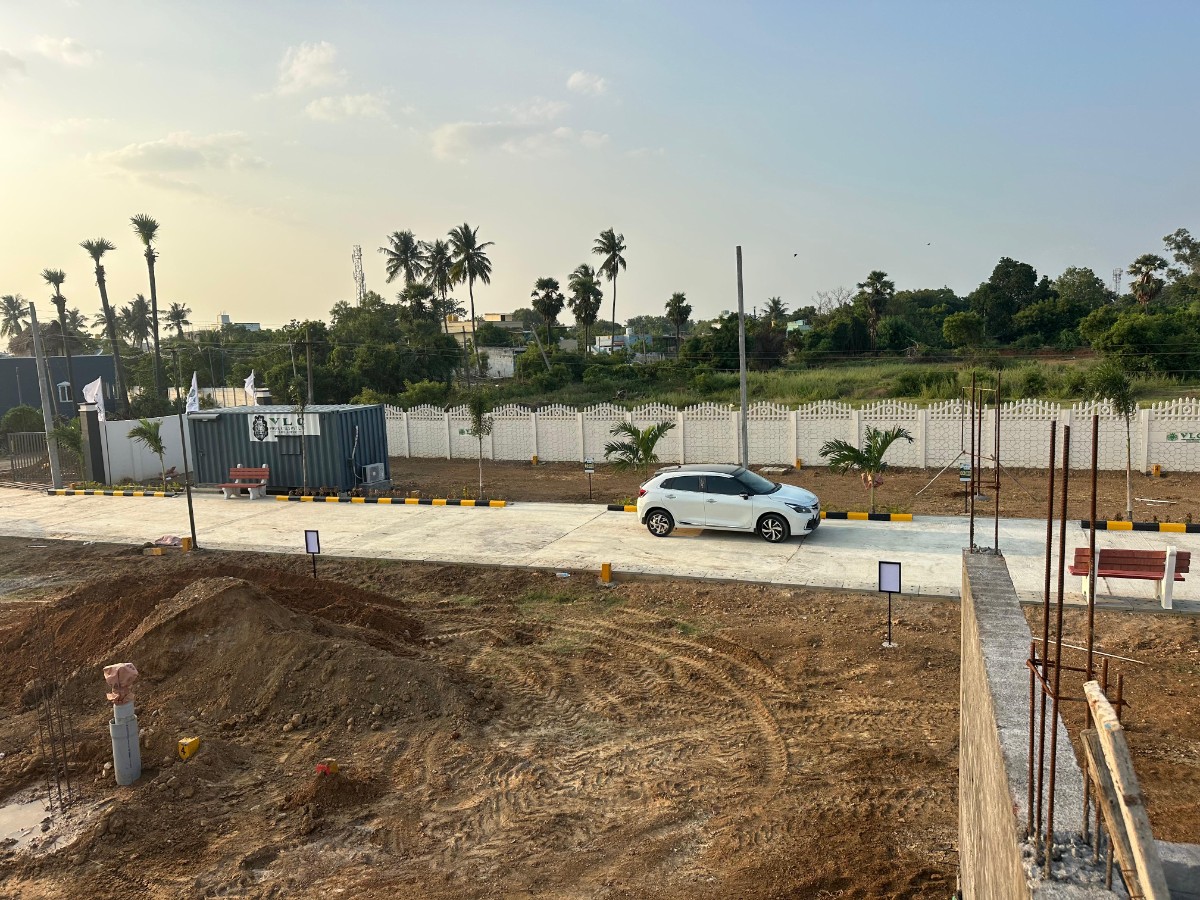 VLC Gateway City Phase 1 & Extension - Site at Sunset